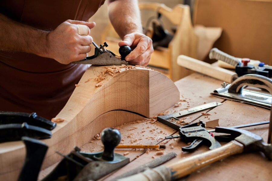 7 Best Woodworkers in the World