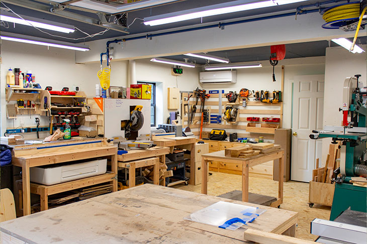 Unlock Your Dream Woodshop: Expert Guide to Costs & Savings!